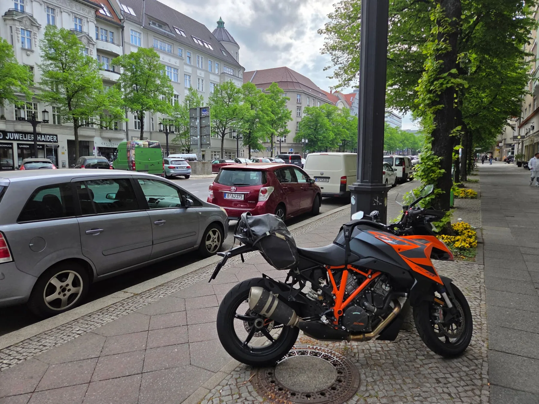 På plats i Berlin